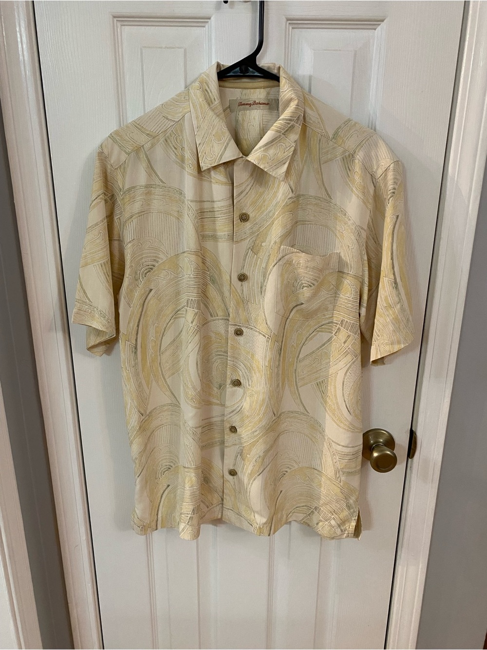 Tommy‎ Bahama 100% Silk Abstract Print Camp Shirt Size Small
